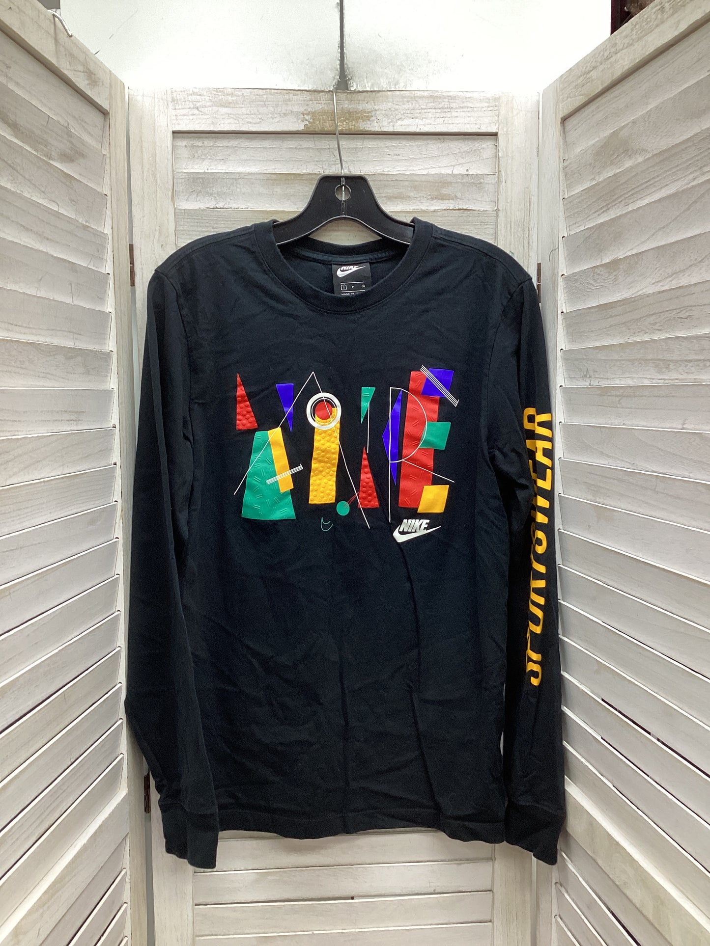 Top Long Sleeve By Nike Apparel In Black, Size: S