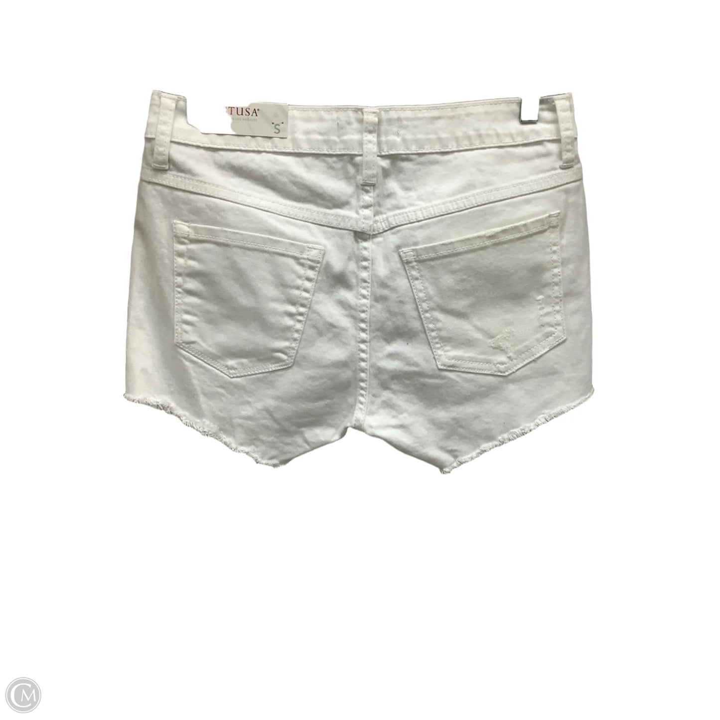 Shorts By Clothes Mentor In White Denim, Size: S