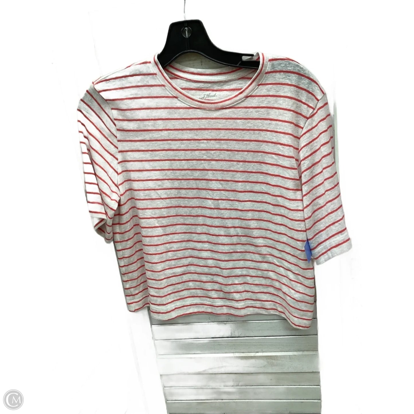 Top Short Sleeve By Universal Thread In Striped Pattern, Size: Xs