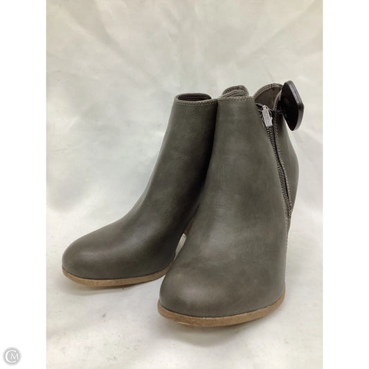 Boots Ankle Heels By Michael By Michael Kors In Grey, Size: 8
