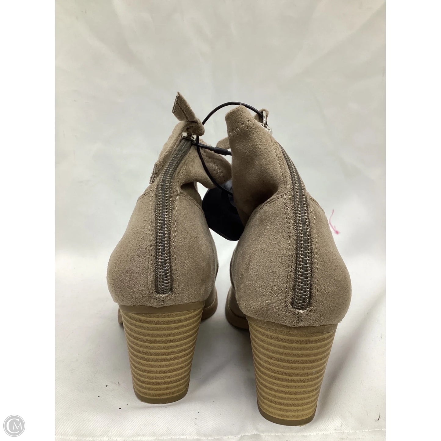 Boots Ankle Heels By Dolce Vita In Beige, Size: 7.5