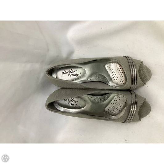 Sandals Heels Kitten By Dexflex In Grey, Size: 6.5