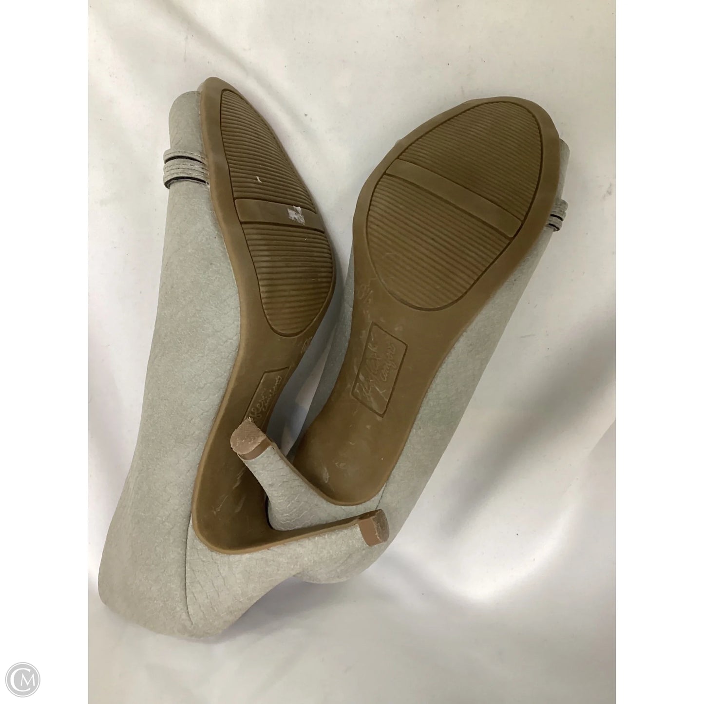 Sandals Heels Kitten By Dexflex In Grey, Size: 6.5