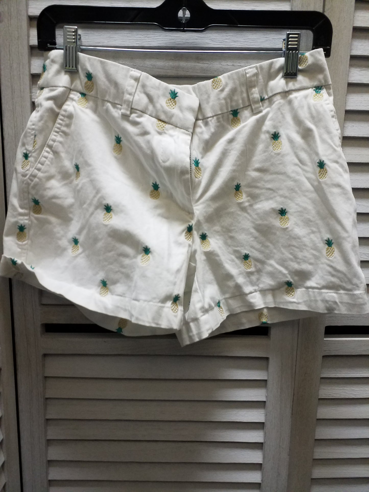 Shorts By British Khaki  Size: 2