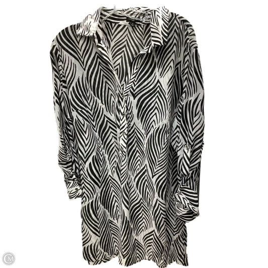 Top Long Sleeve By Talbots In Black & White, Size: 1x