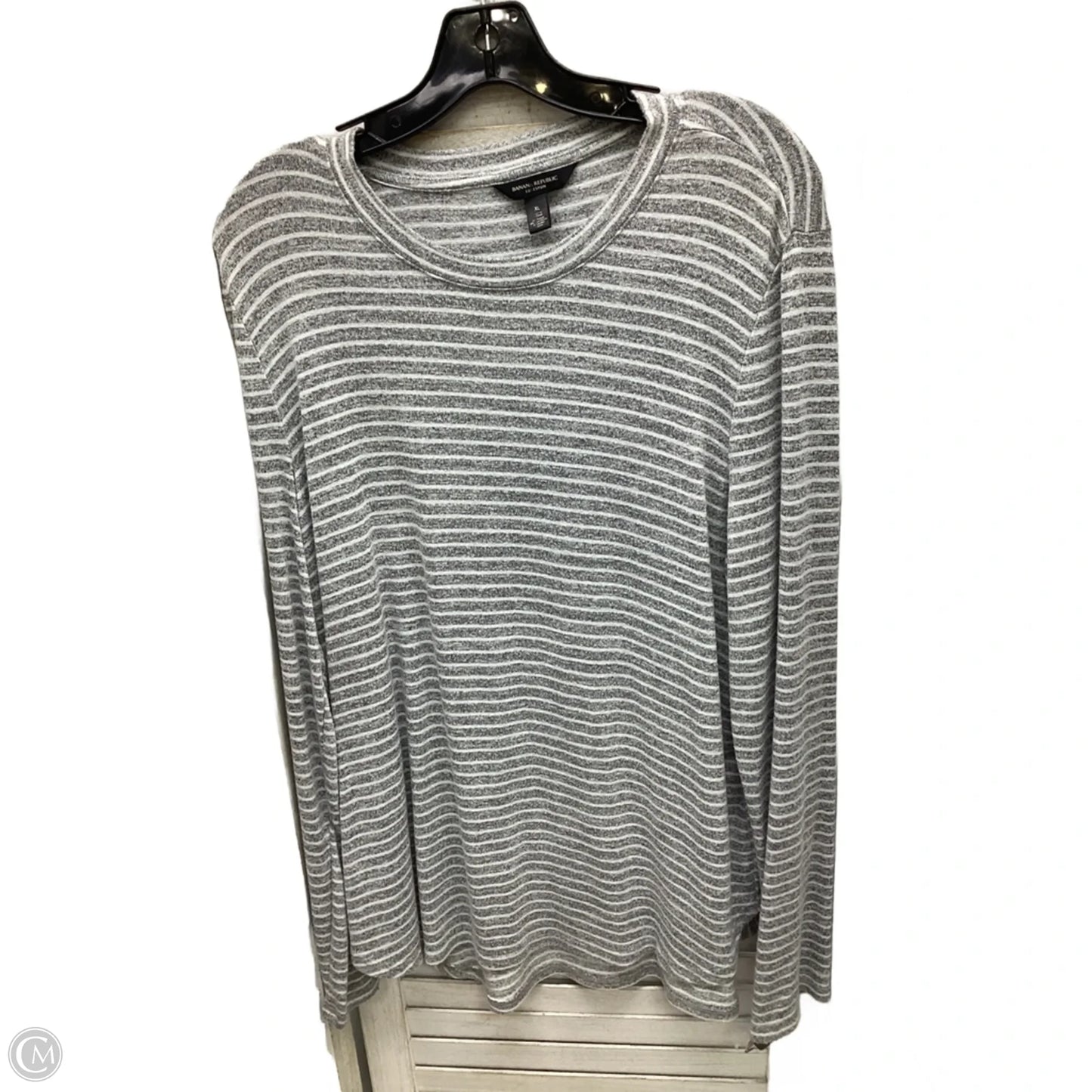 Top Long Sleeve By Banana Republic In Striped Pattern, Size: Xl