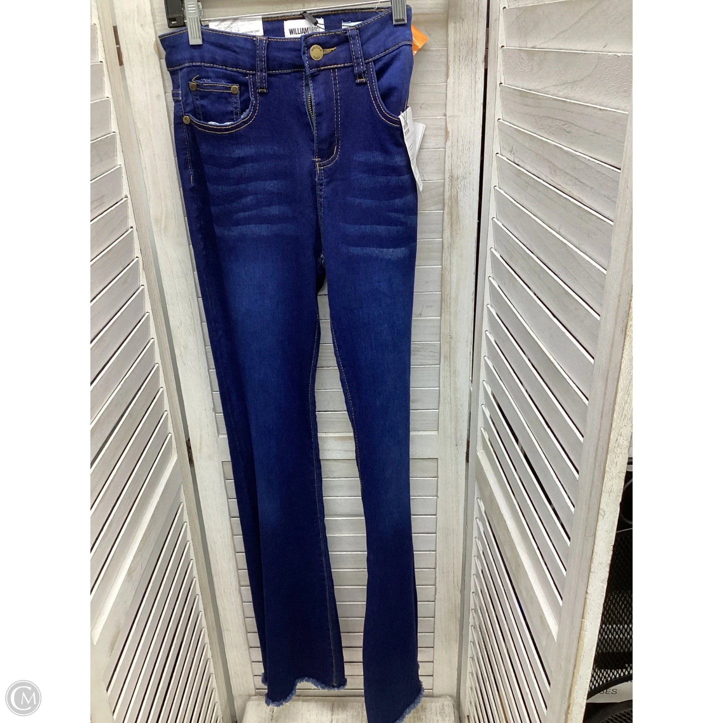Jeans Flared By Clothes Mentor In Blue Denim, Size: 4