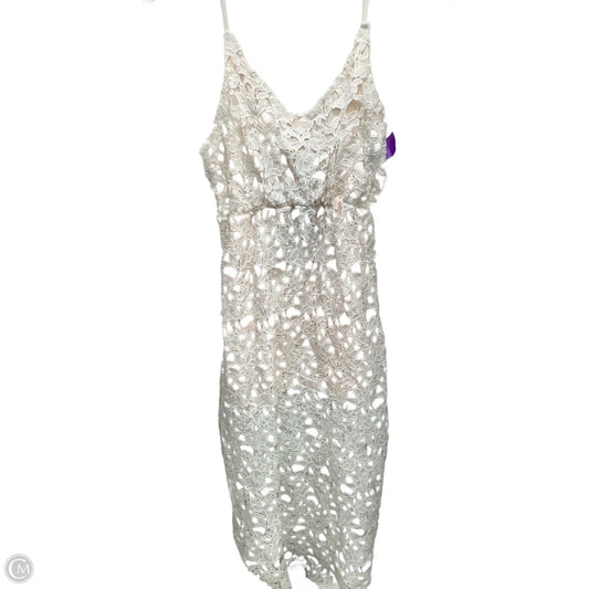 Dress Casual Midi By Clothes Mentor In White, Size: L