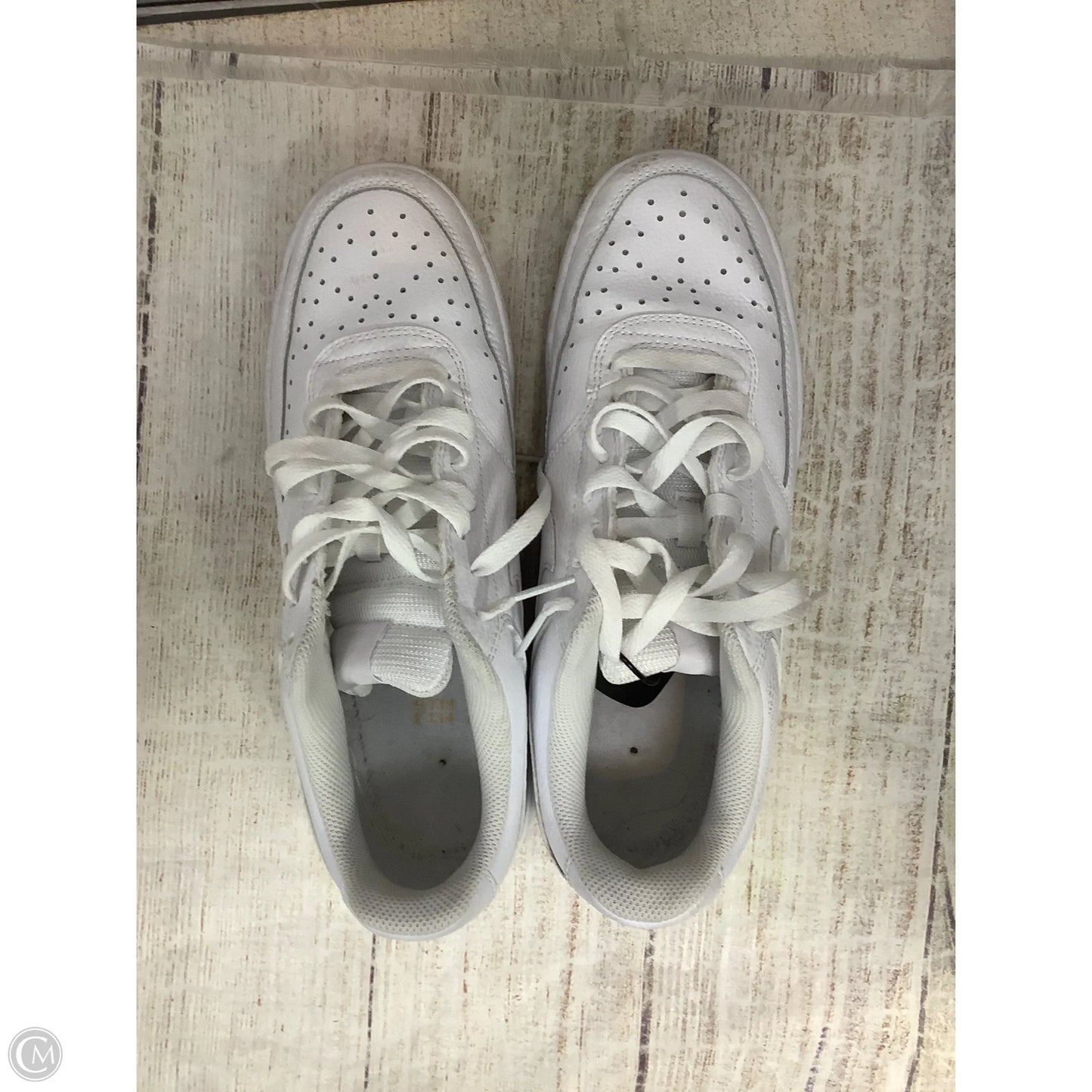 Shoes Athletic By Nike In White, Size: 11