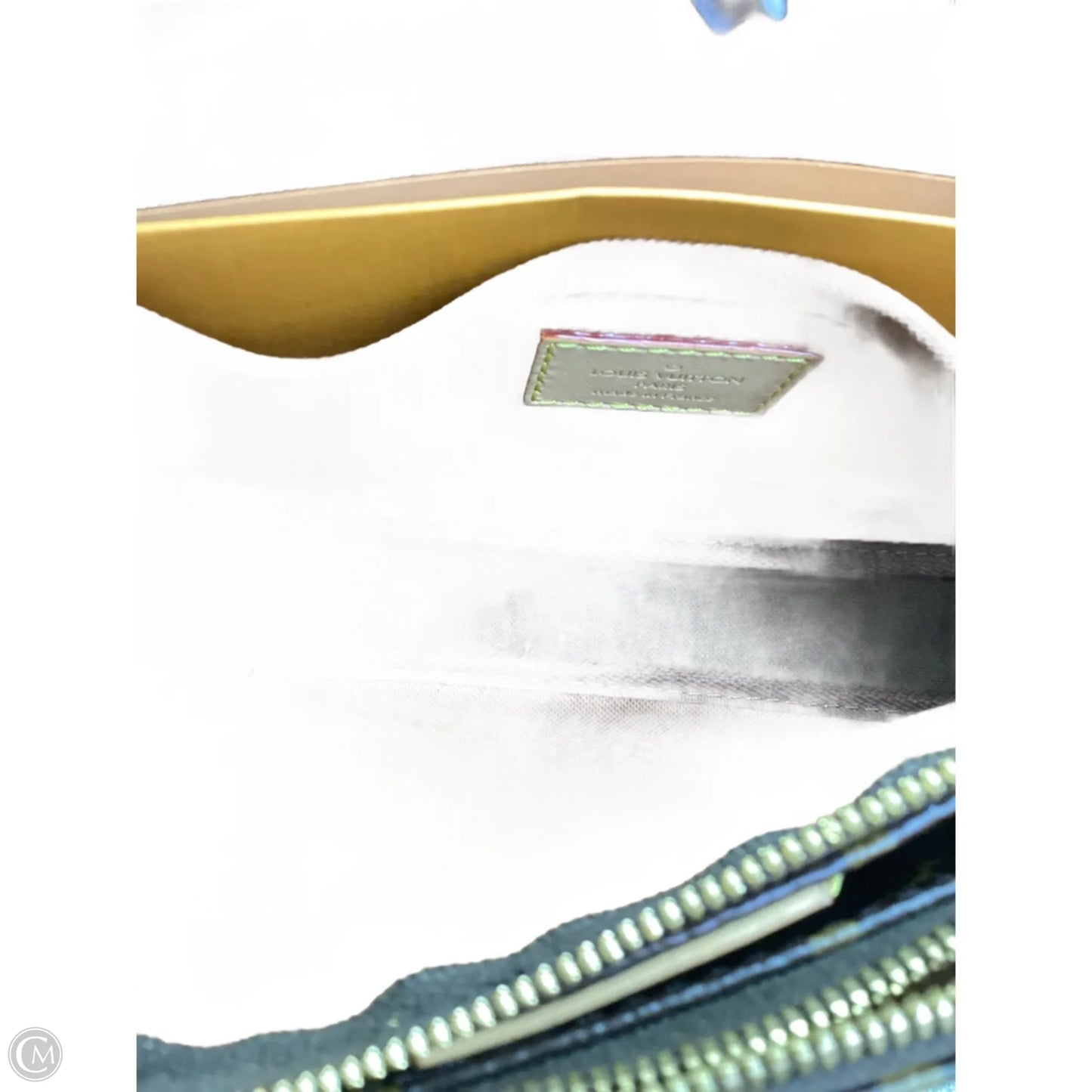 Handbag Luxury Designer By Louis Vuitton, Size: Medium