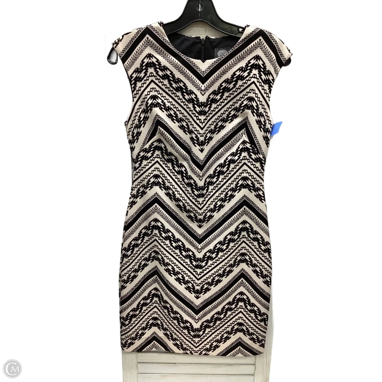 Dress Casual Midi By Vince Camuto In Black & Pink, Size: 2