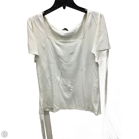 Top Short Sleeve By Ann Taylor In Ivory, Size: Xl