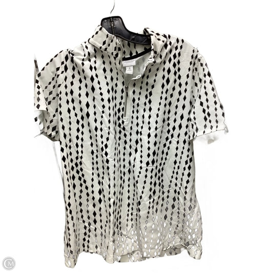 Top Short Sleeve By Chicos In Black & White, Size: Xl