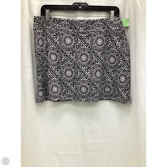Skort By Lola In Black & White, Size: L