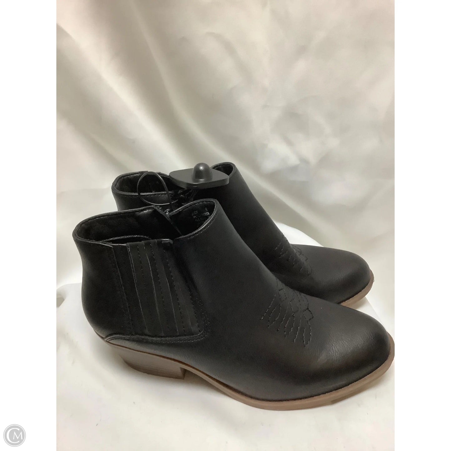 Boots Ankle Heels By Frye And Co In Black, Size: 8