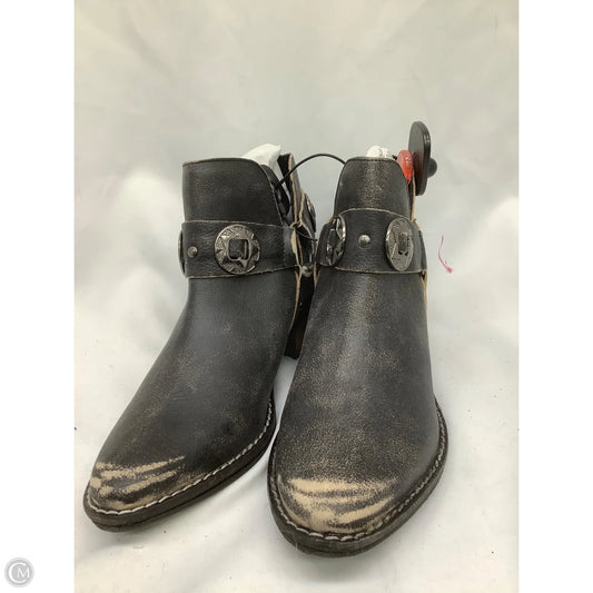Boots Western By Chinese Laundry In Black, Size: 9
