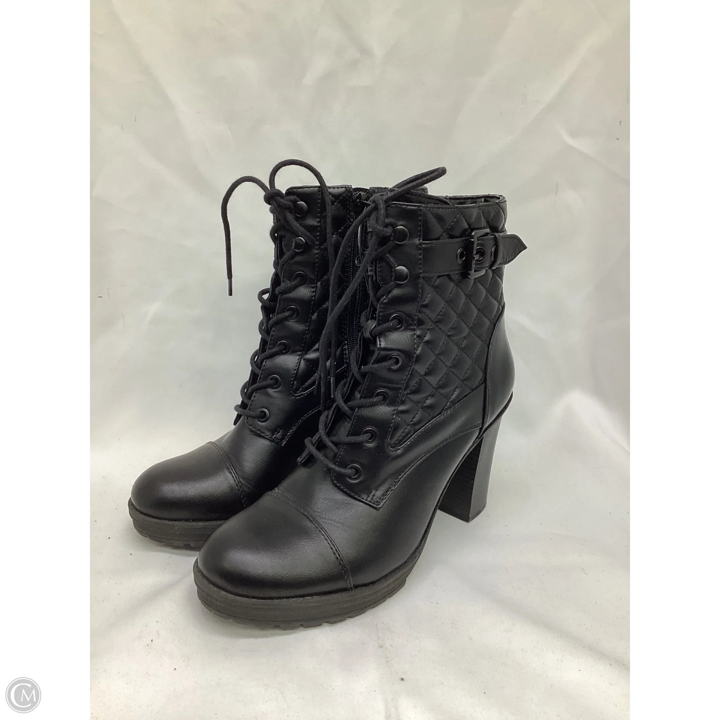 Boots Ankle Heels By Guess In Black, Size: 9.5