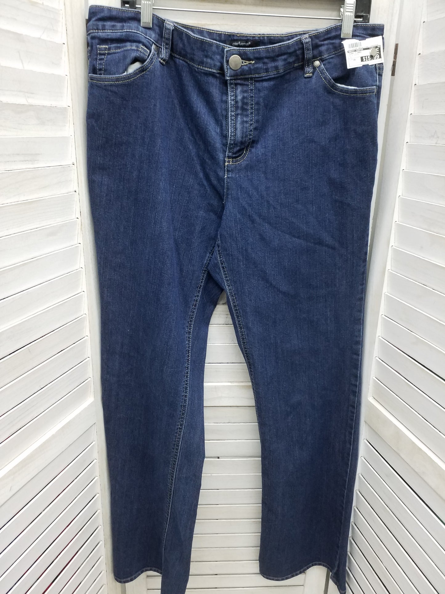 Blue Denim Jeans Flared Daisy Fuentes, Size 16