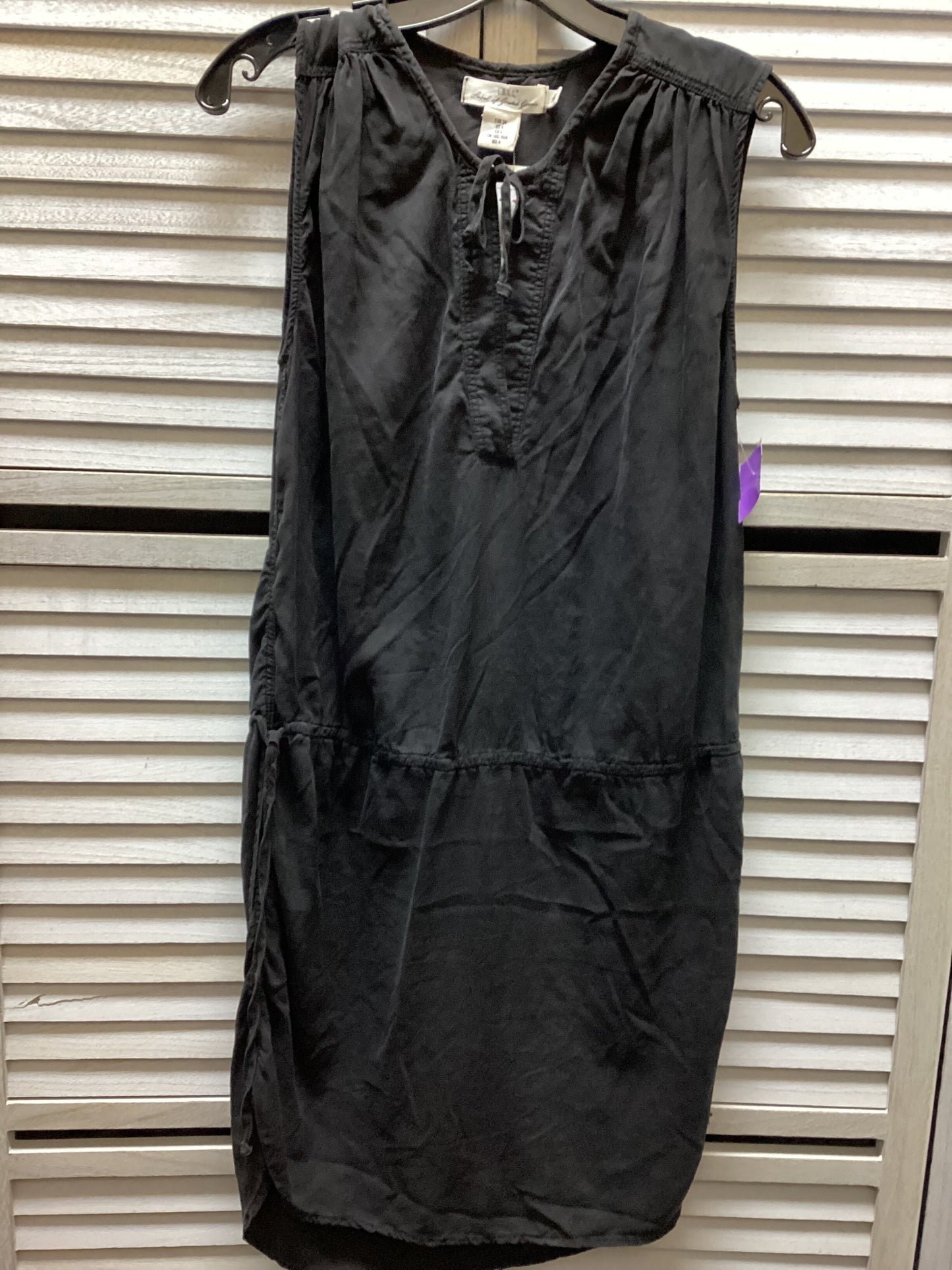 Dress Casual Midi By H&m  Size: 4