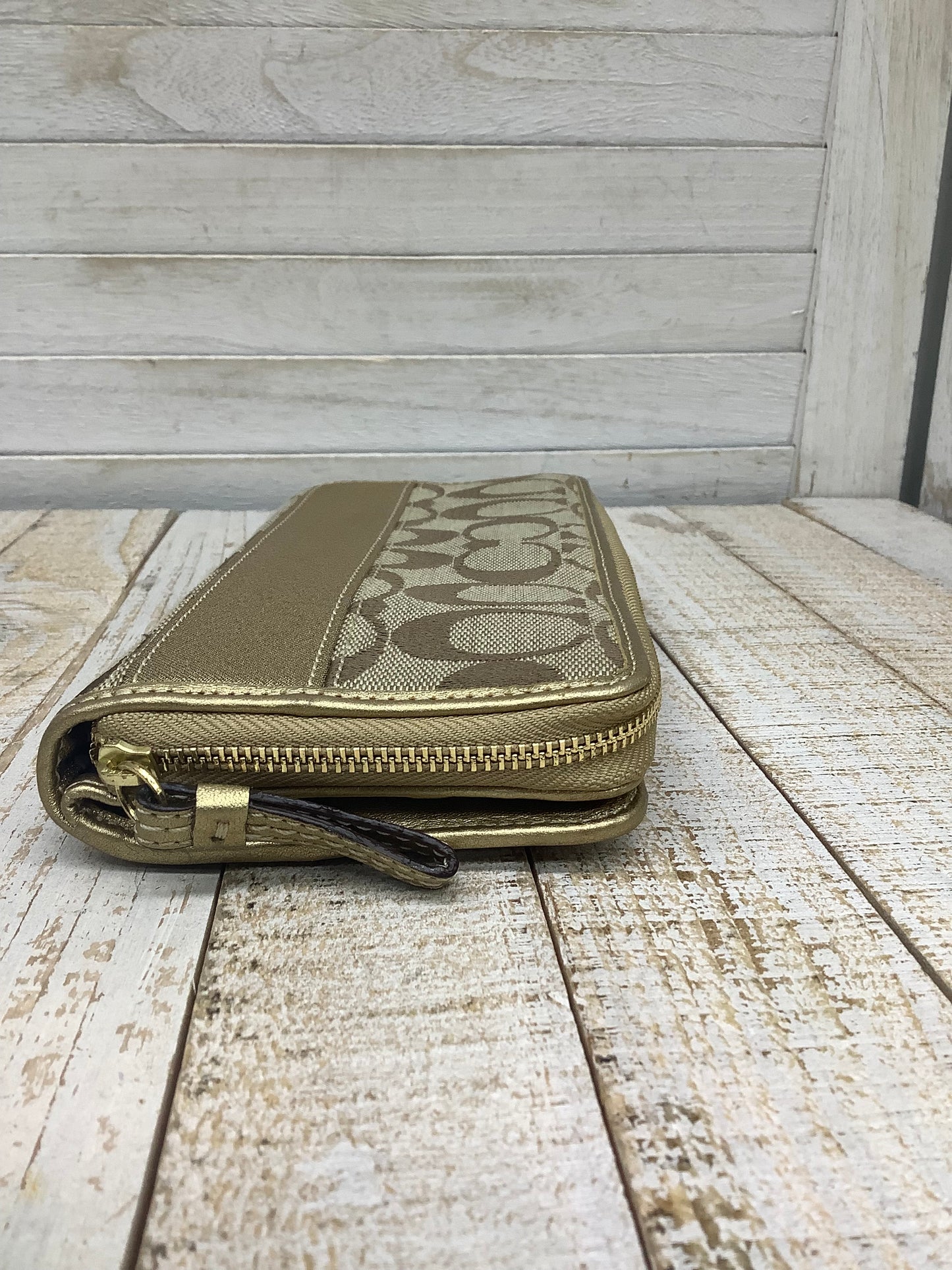 Wallet Designer Coach, Size Small