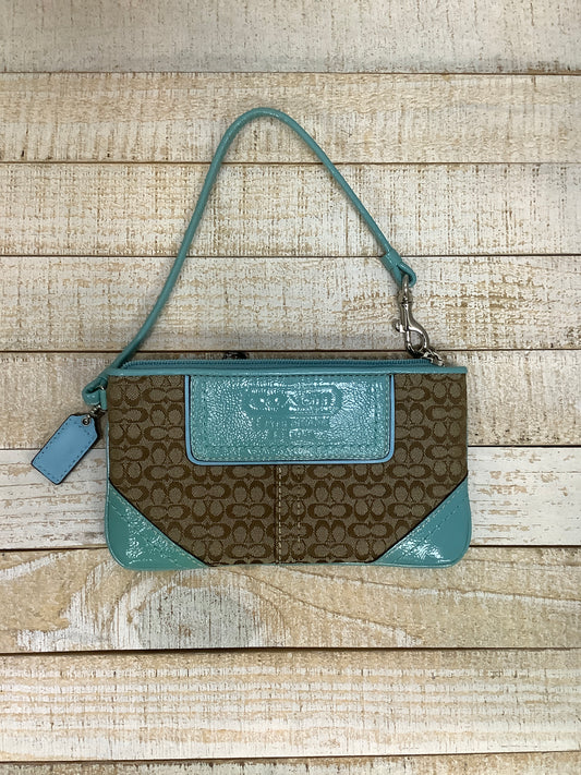 Wristlet Coach, Size Small