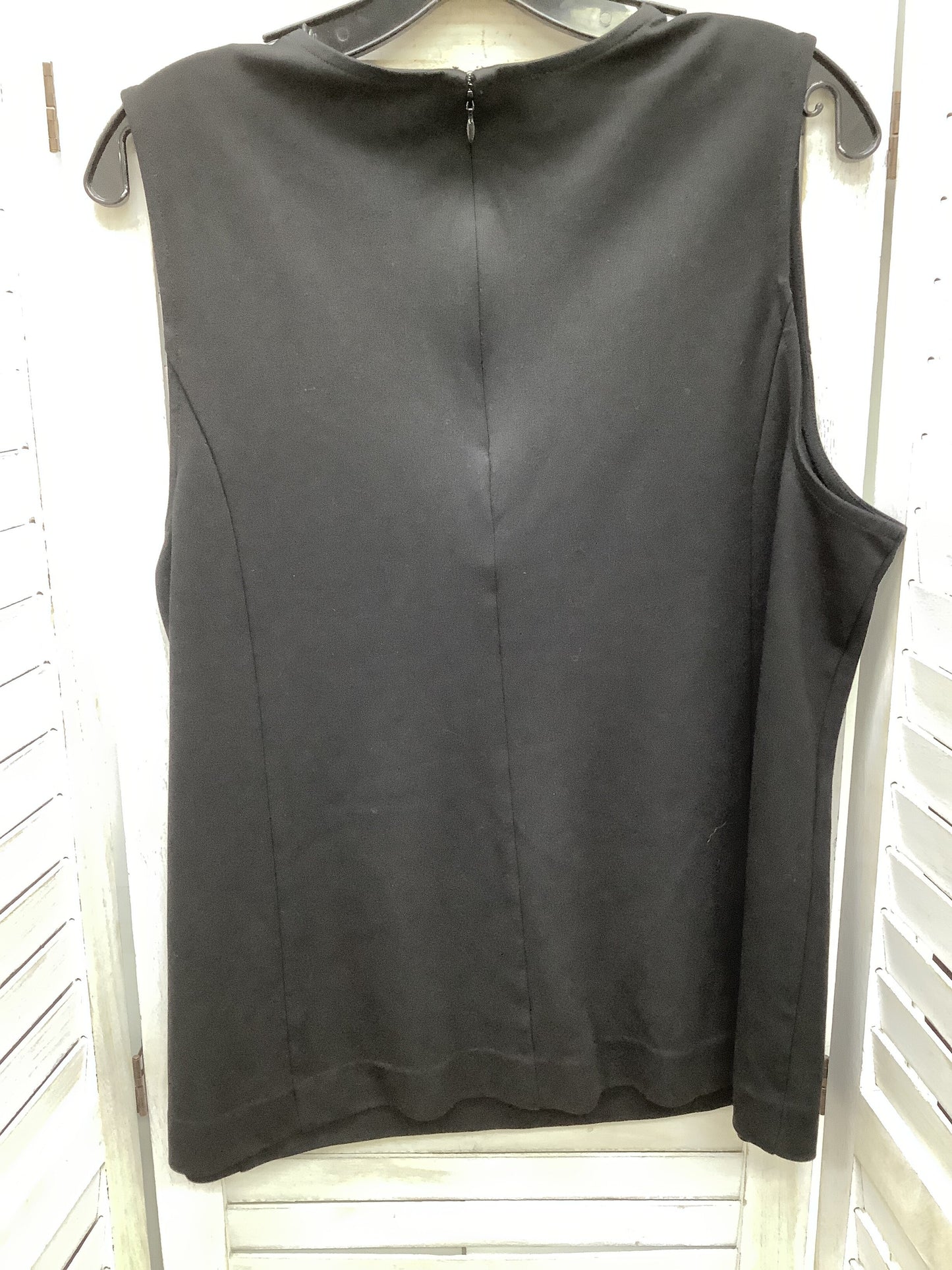 Top Sleeveless By Lane Bryant  Size: 18