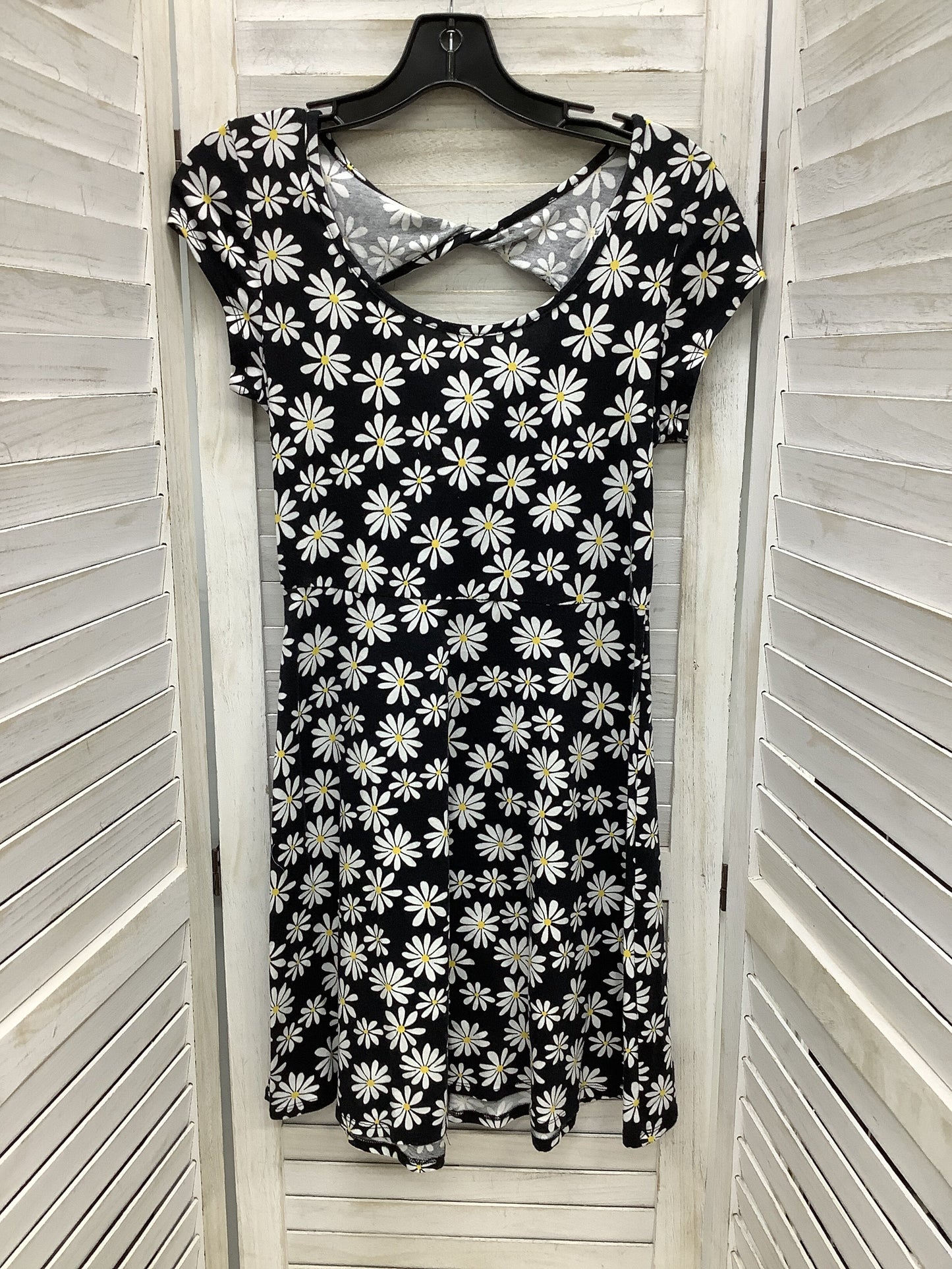 Dress Casual Midi By Joe B  Size: S