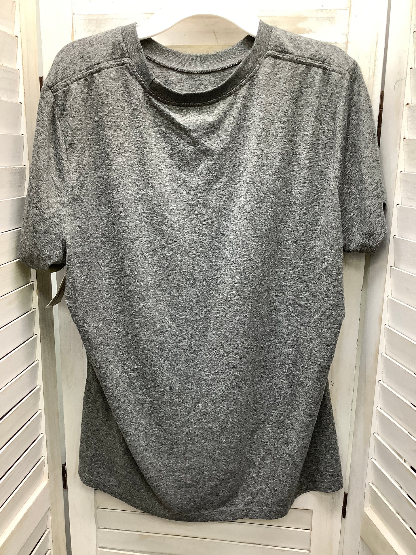 Athletic Top Short Sleeve By Nike  Size: Xl