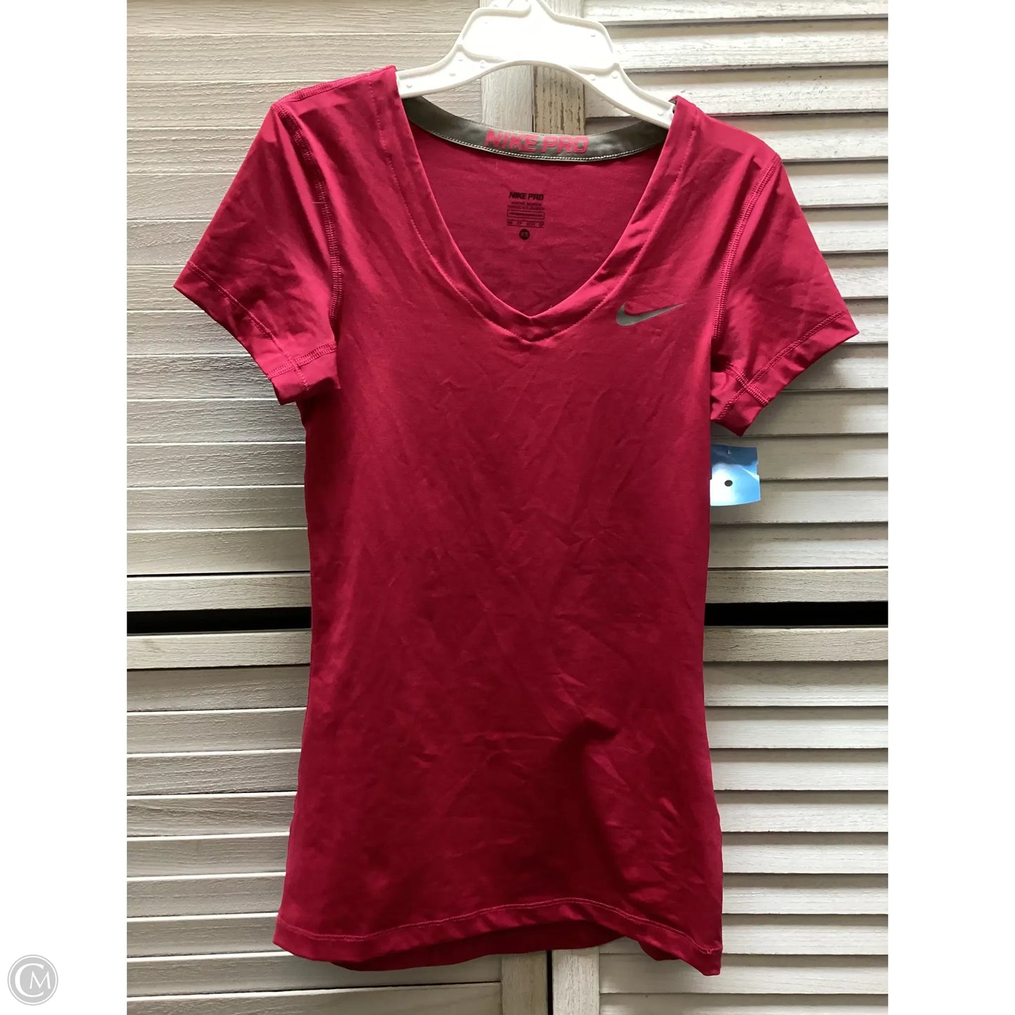 Athletic Top Short Sleeve By Nike In Pink, Size: Xs