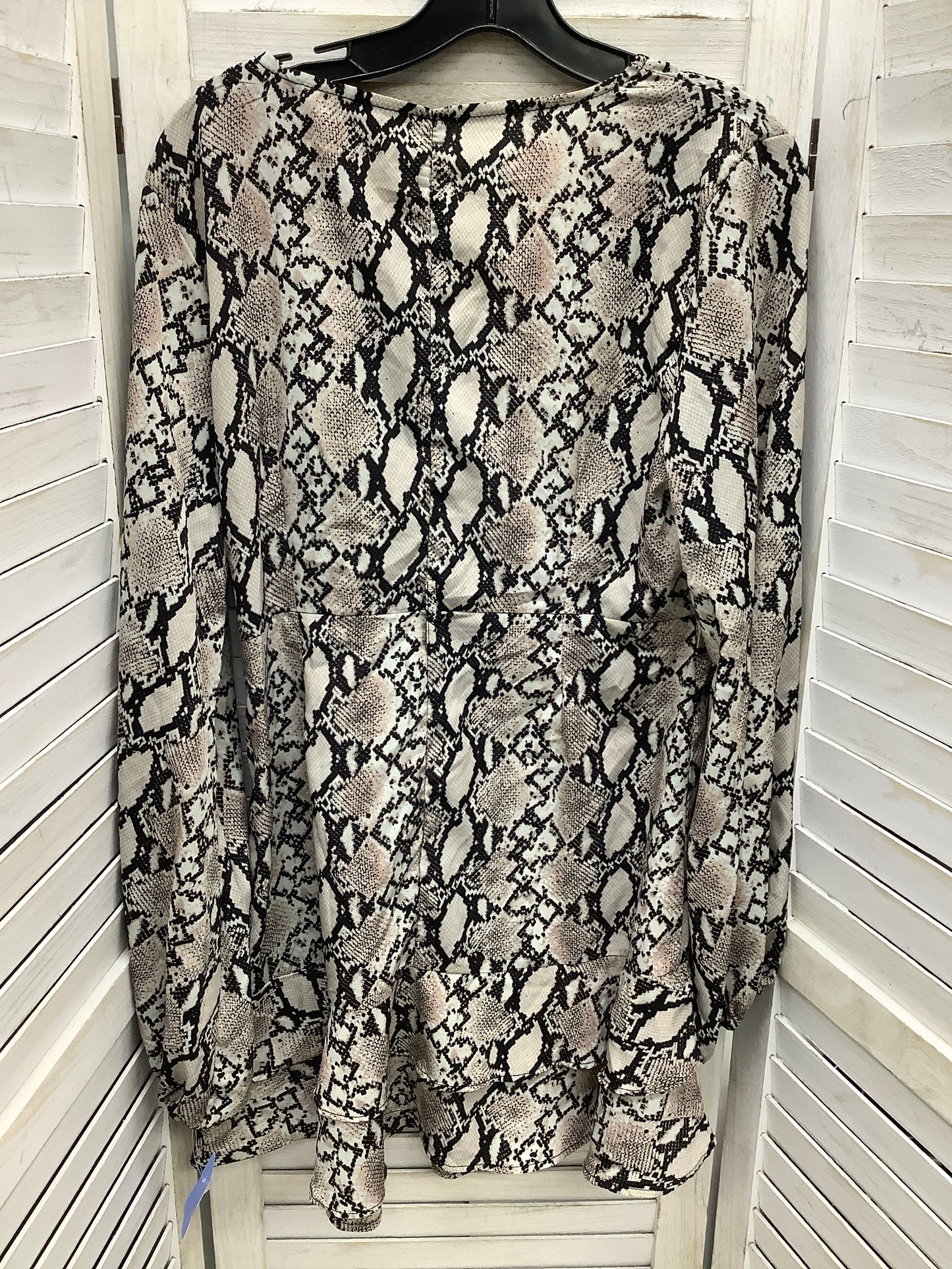 Dress Casual Midi By Clothes Mentor In Snakeskin Print, Size: L