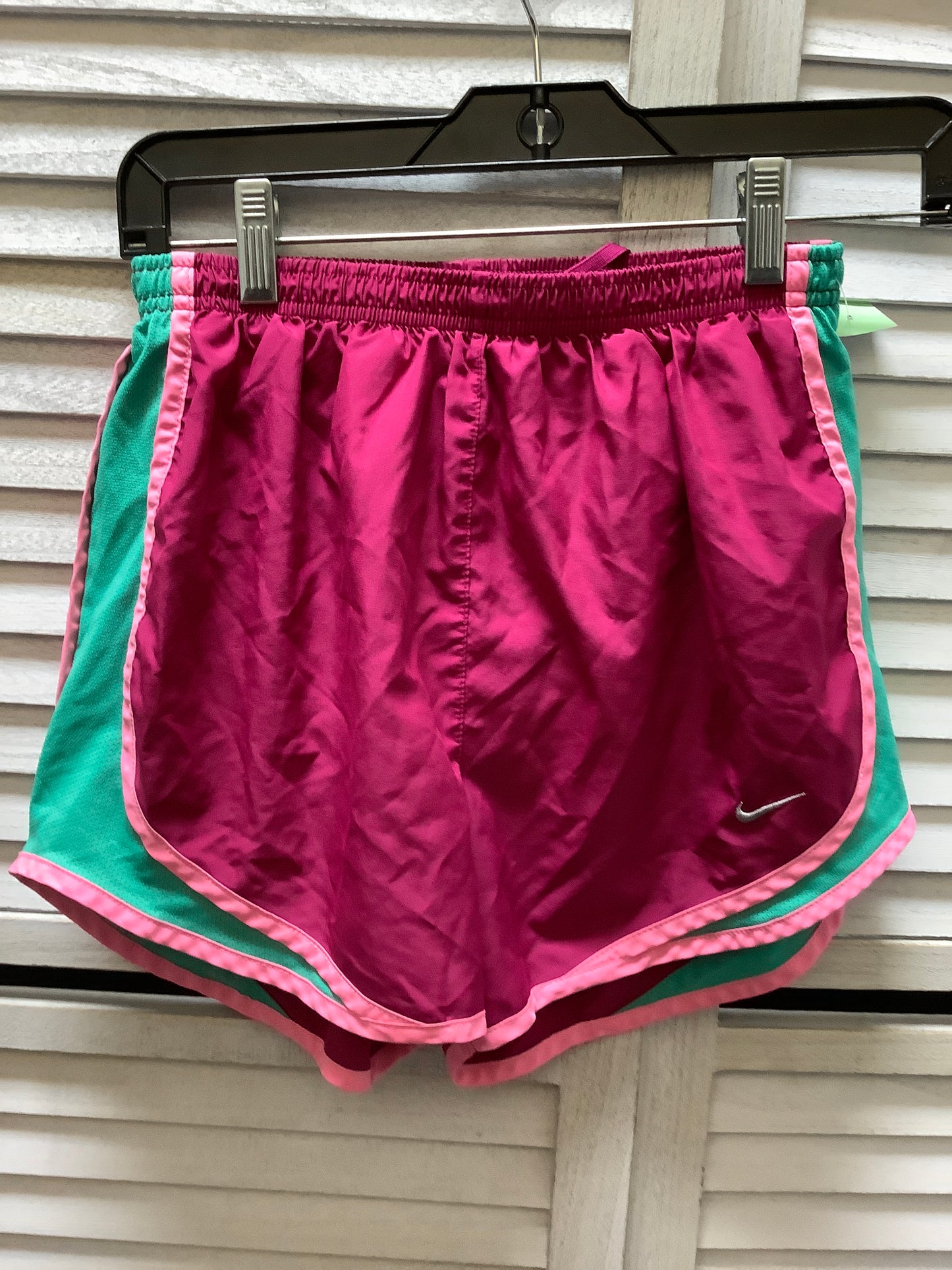 Athletic Shorts By Nike  Size: S