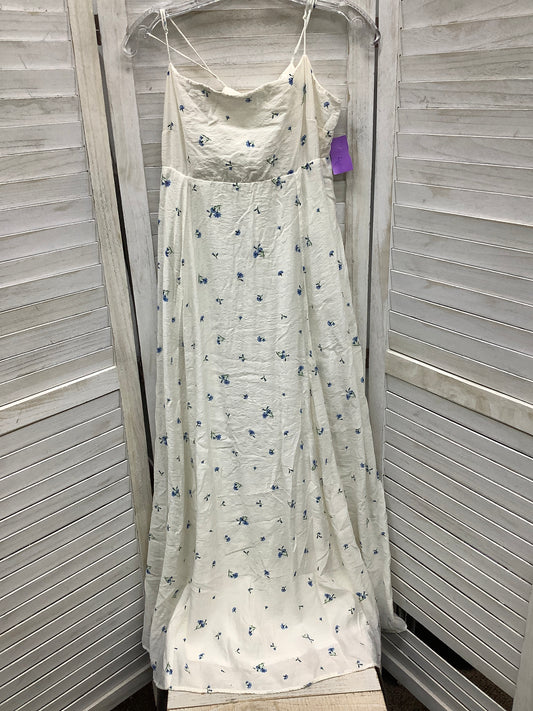 Dress Casual Maxi By H&m  Size: M