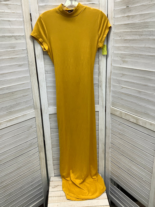 Dress Casual Maxi By Absolutely  Size: M
