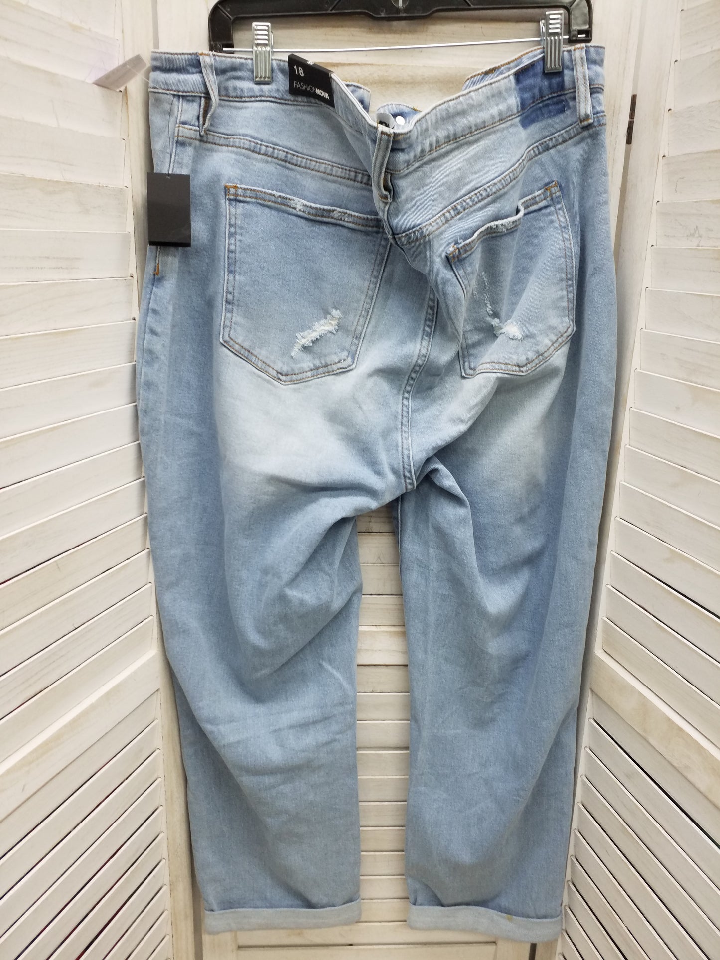 Blue Denim Jeans Straight Fashion Nova, Size 18