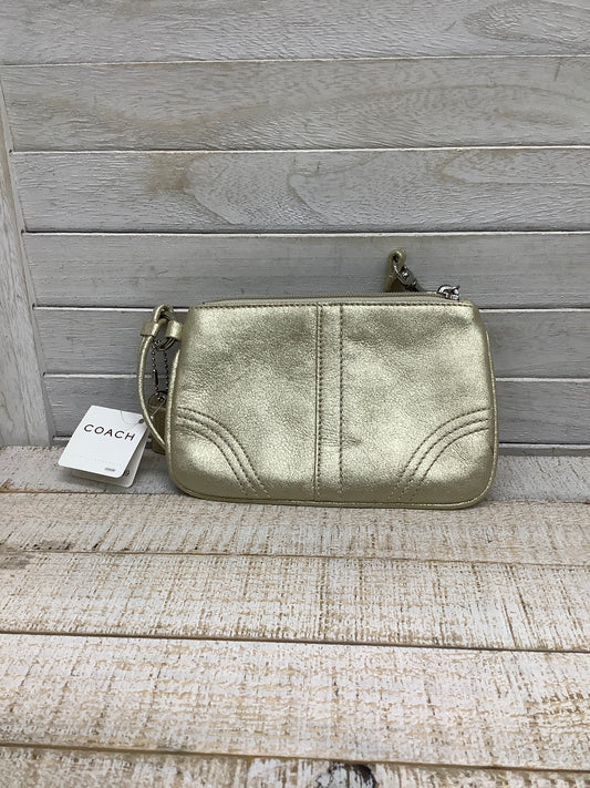 Wallet Designer BY Coach, Size Small