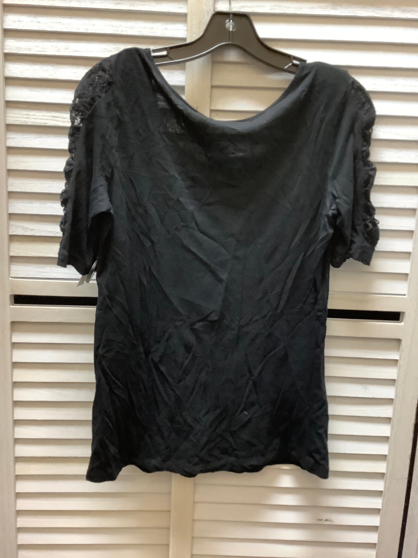 Blouse Short Sleeve By Elle  Size: M