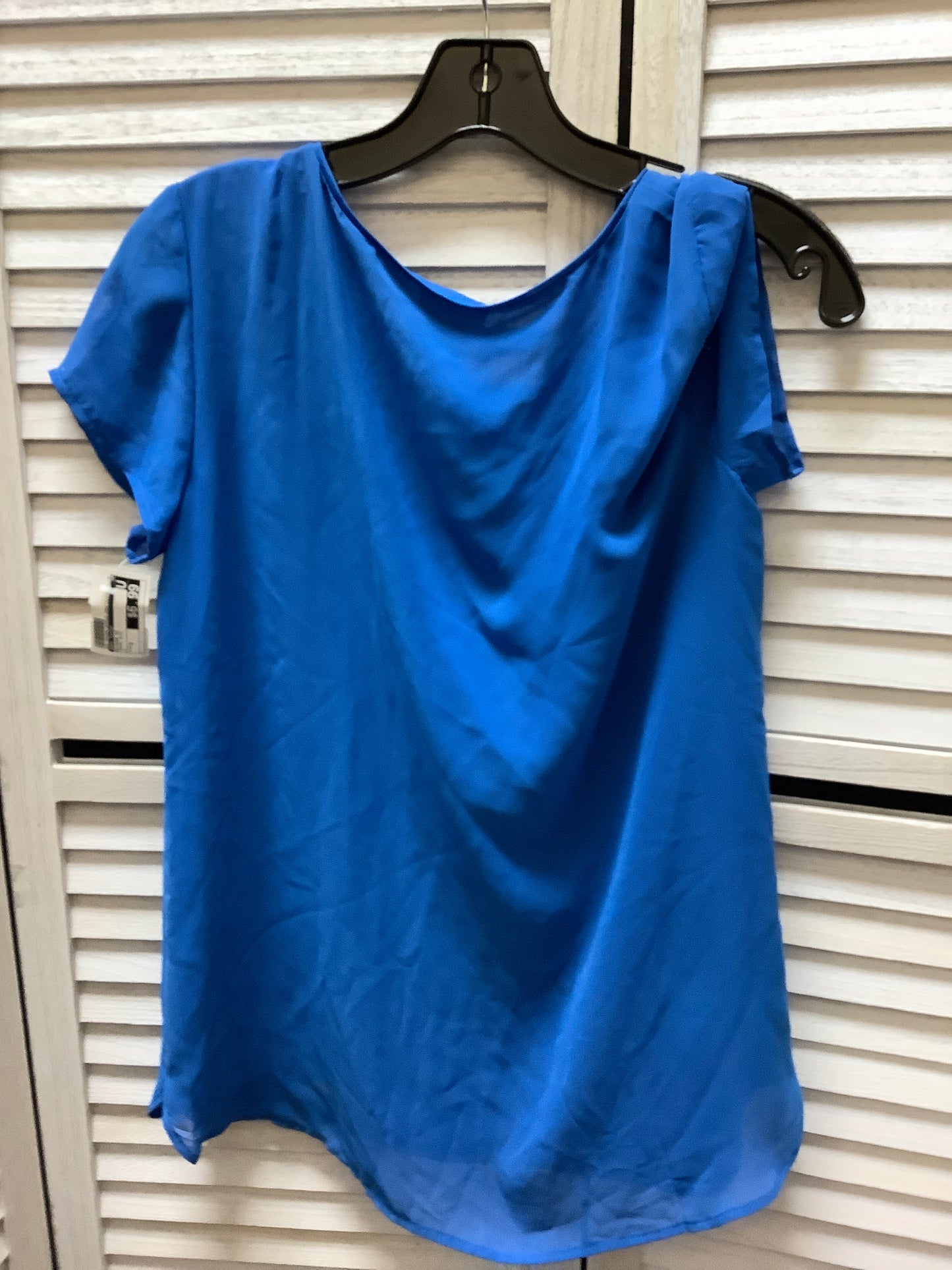 Blouse Short Sleeve By Ann Taylor  Size: S