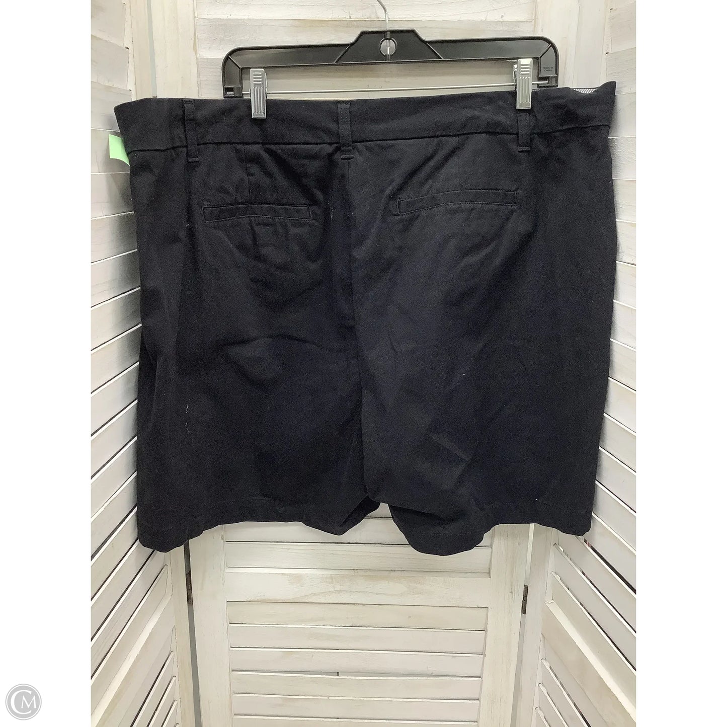 Shorts By Crown And Ivy In Black, Size: 22