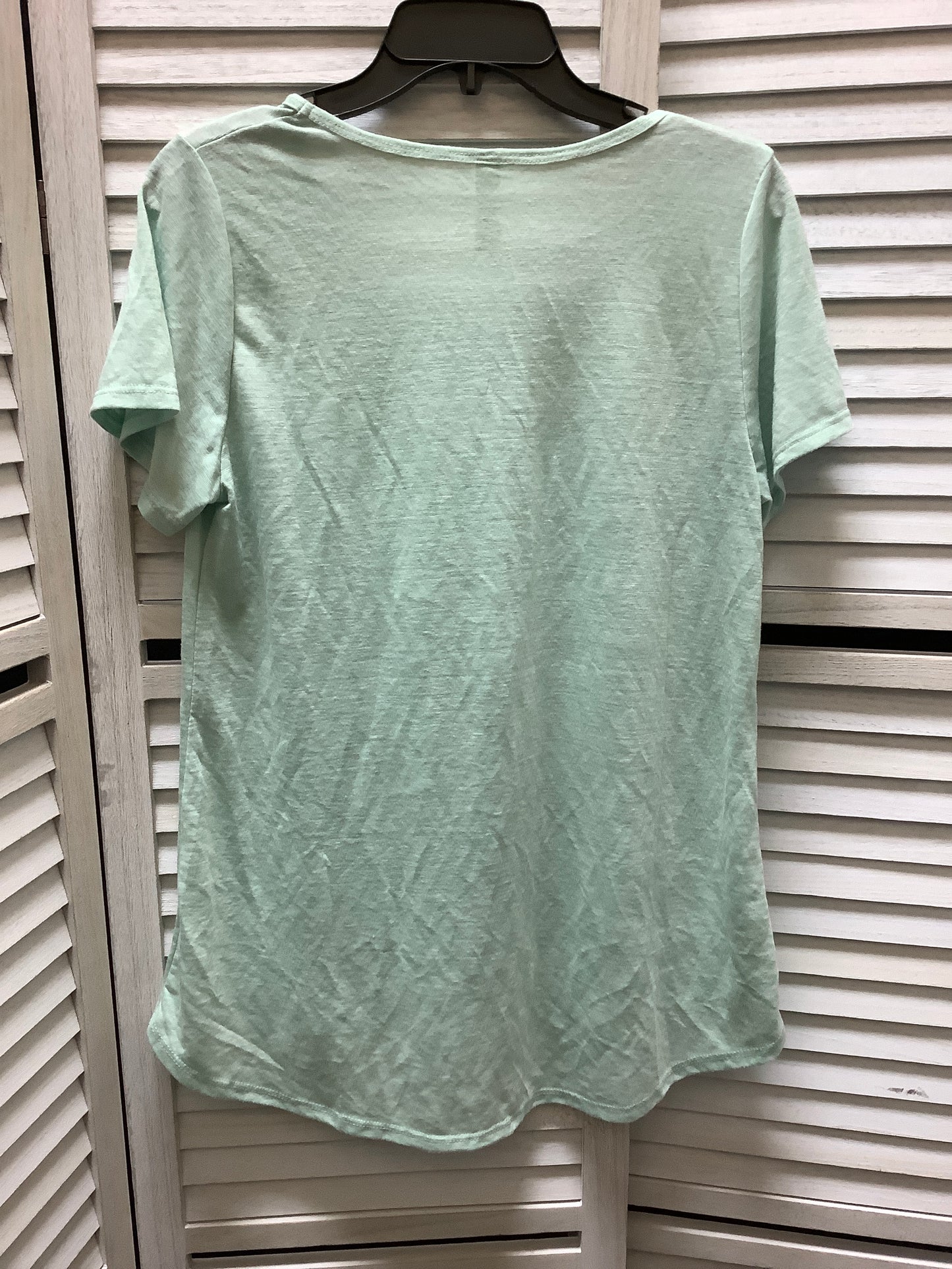 Top Short Sleeve Basic By Lularoe  Size: M