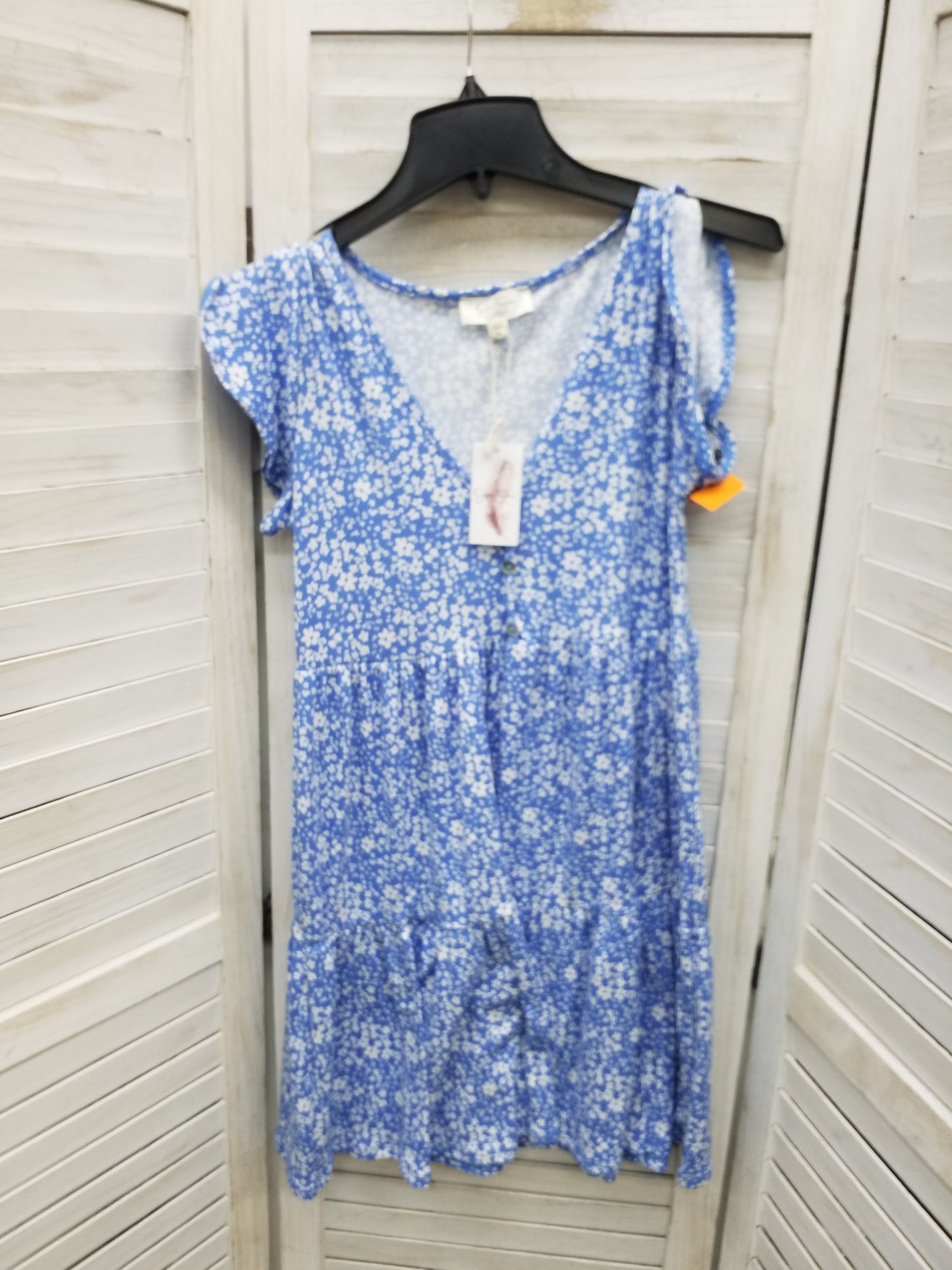 Dress Casual Short By Jessica Simpson  Size: L