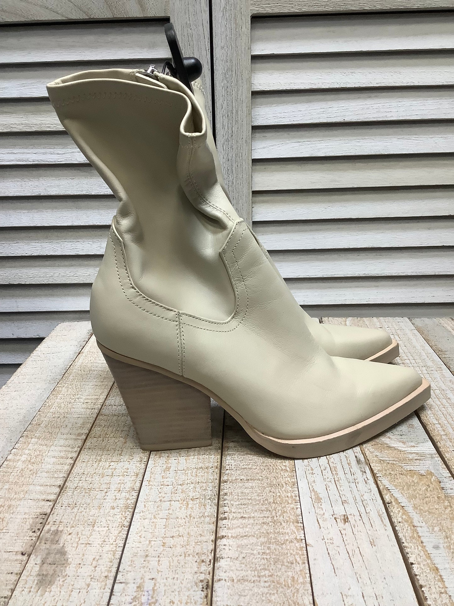 Boots Ankle Heels By Dolce Vita In Cream, Size: 6.5