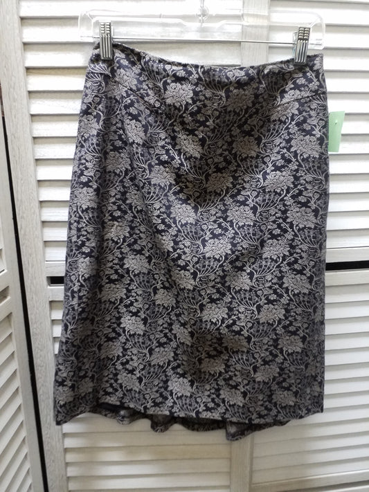 Skirt Midi By Ann Taylor  Size: 4