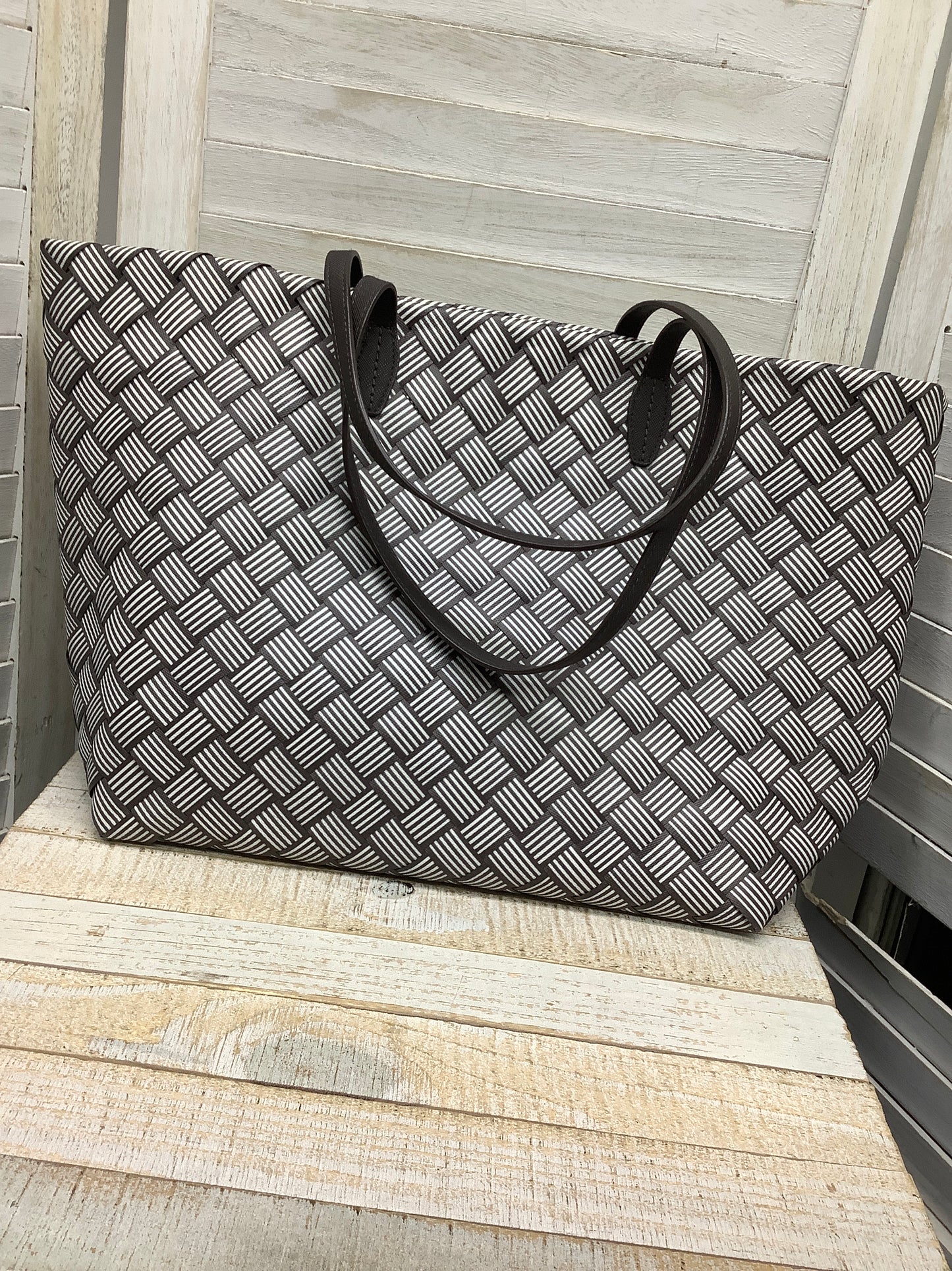 Tote By Henri Bendel  Size: Medium