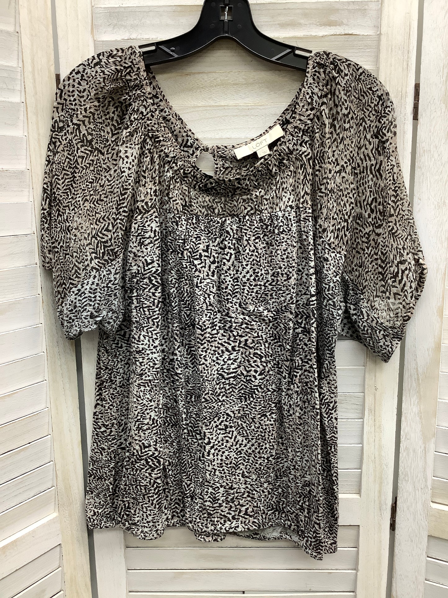 Top Short Sleeve By Loft  Size: L