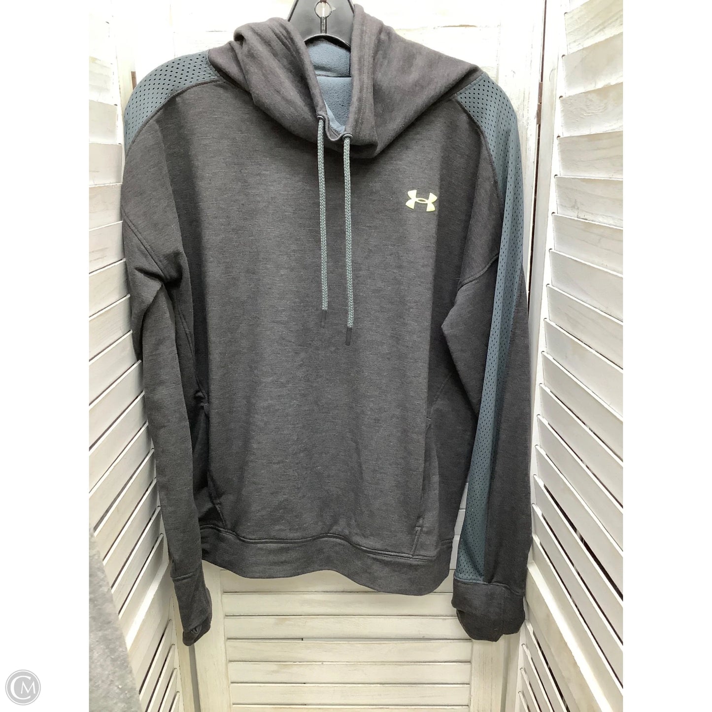 Athletic Sweatshirt Collar By Under Armour In Grey, Size: M
