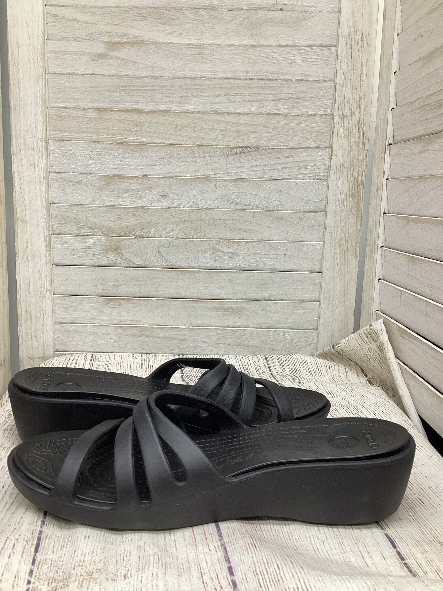 Sandals Heels Wedge By Crocs  Size: 10