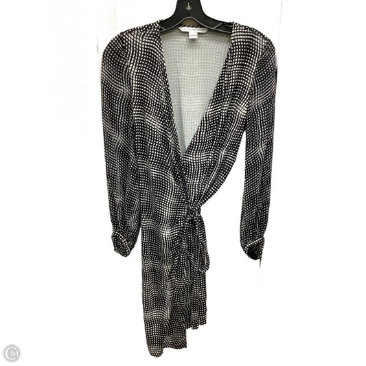 Dress Casual Short By Diane Von Furstenberg In Black & White, Size: 8