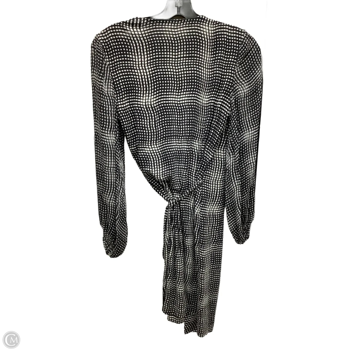 Dress Casual Short By Diane Von Furstenberg In Black & White, Size: 8