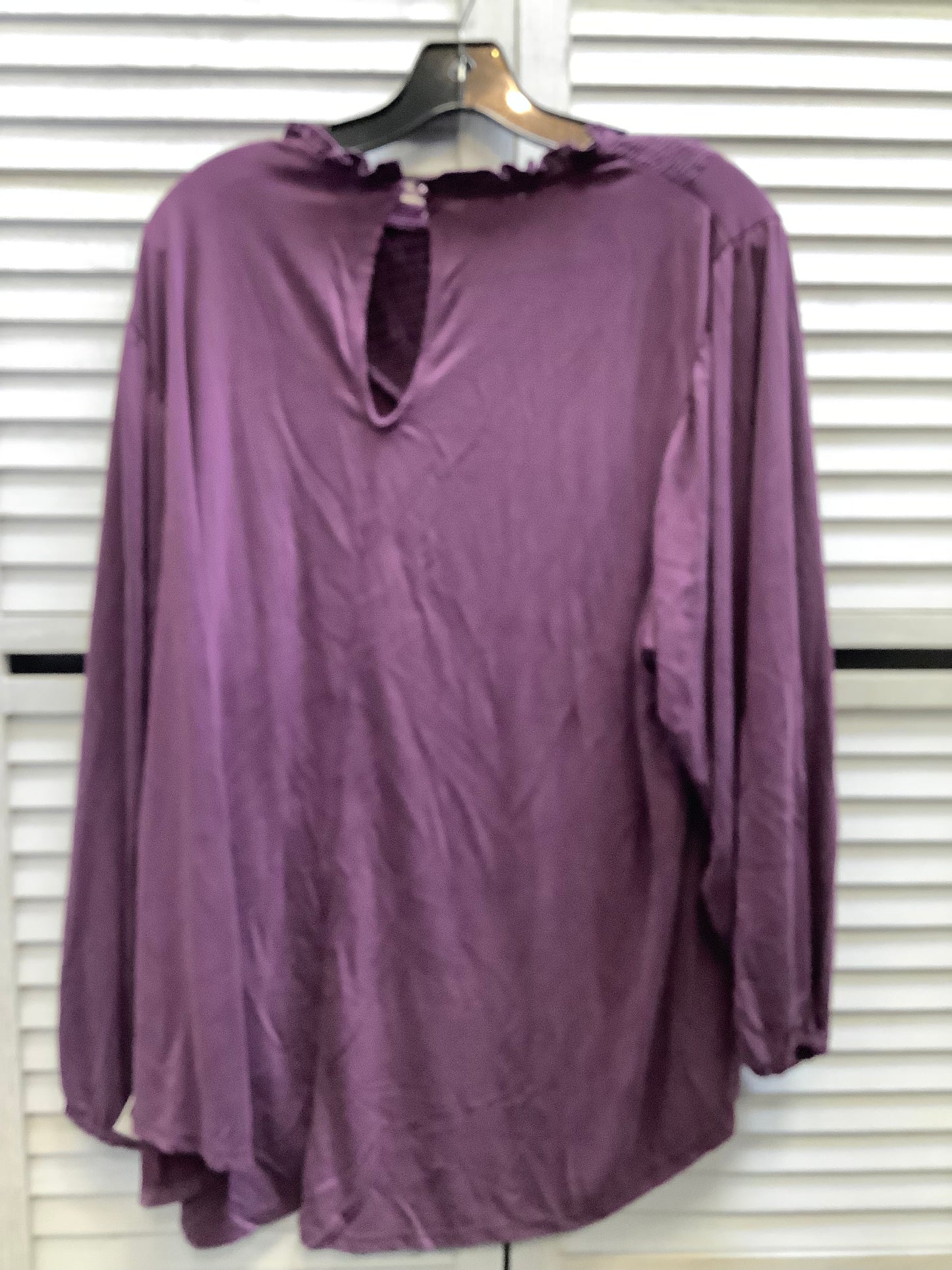 Top Long Sleeve By Lularoe In Purple, Size: Xl