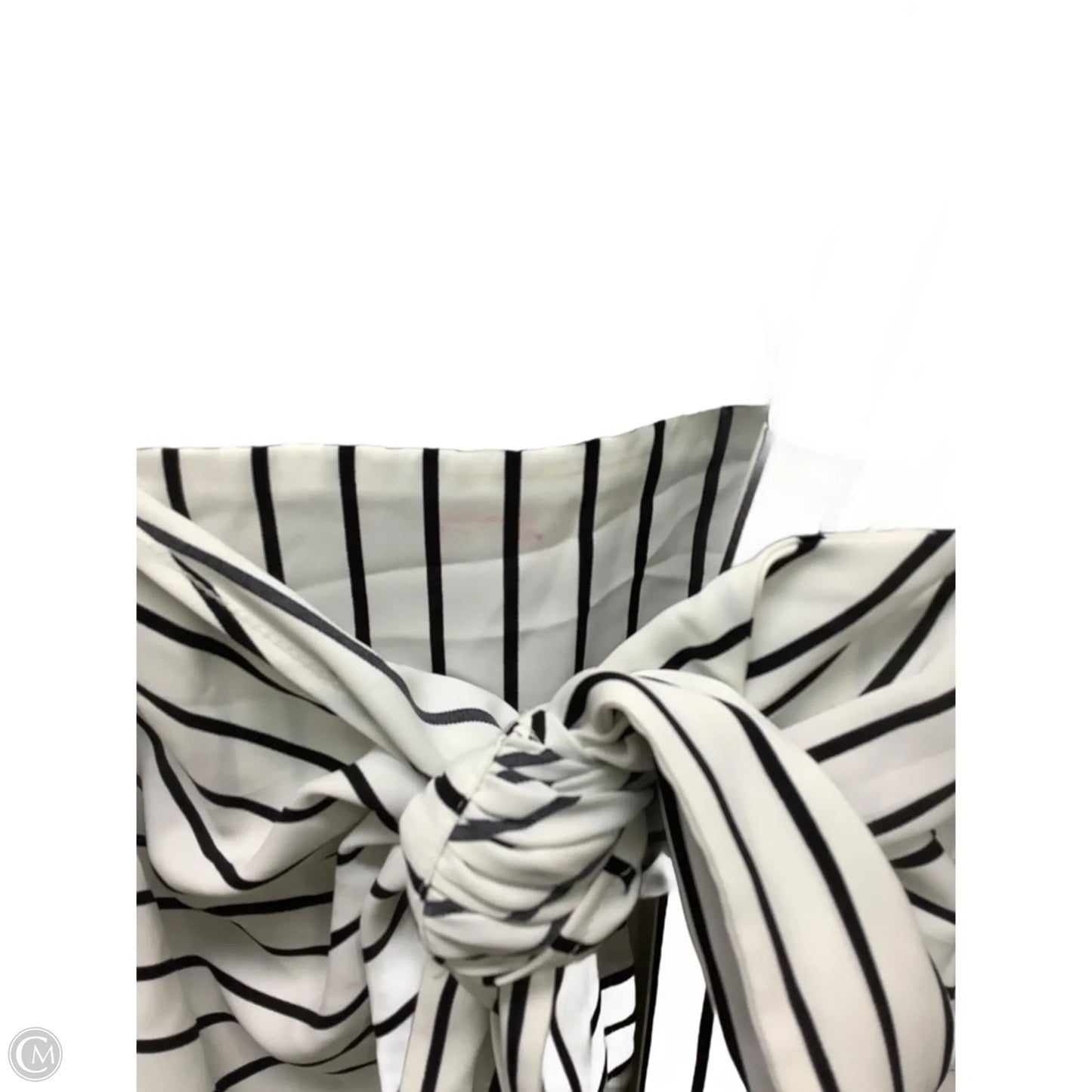 Dress Casual Short By Abercrombie And Fitch In Striped Pattern, Size: S